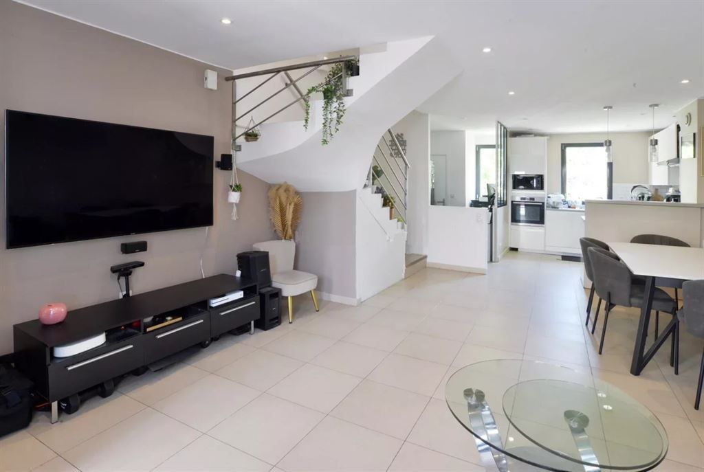 appartement 5 pièces en vente sur NOGENT SUR MARNE (94130)